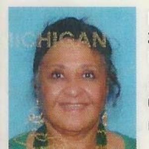 Meet your Posher, Loretta